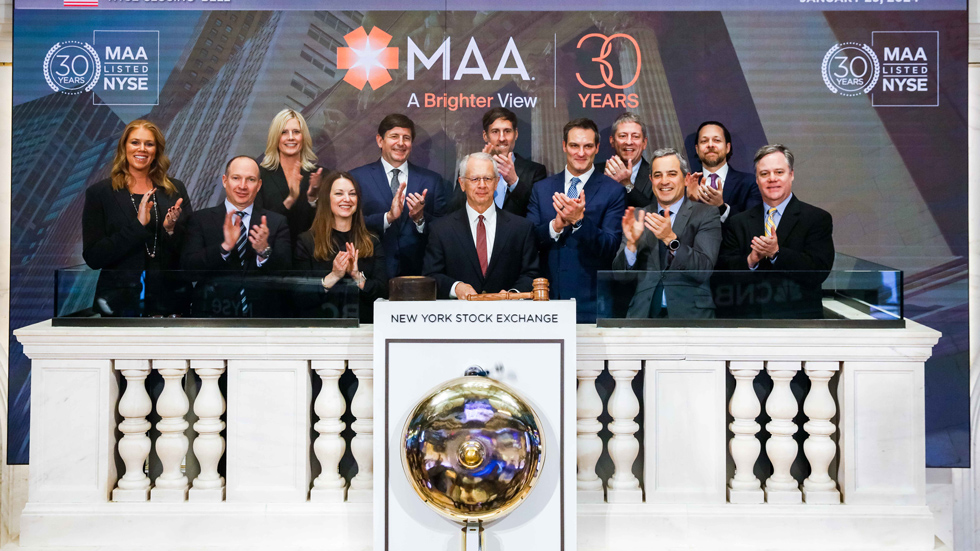 NYSE Ringing the Bell